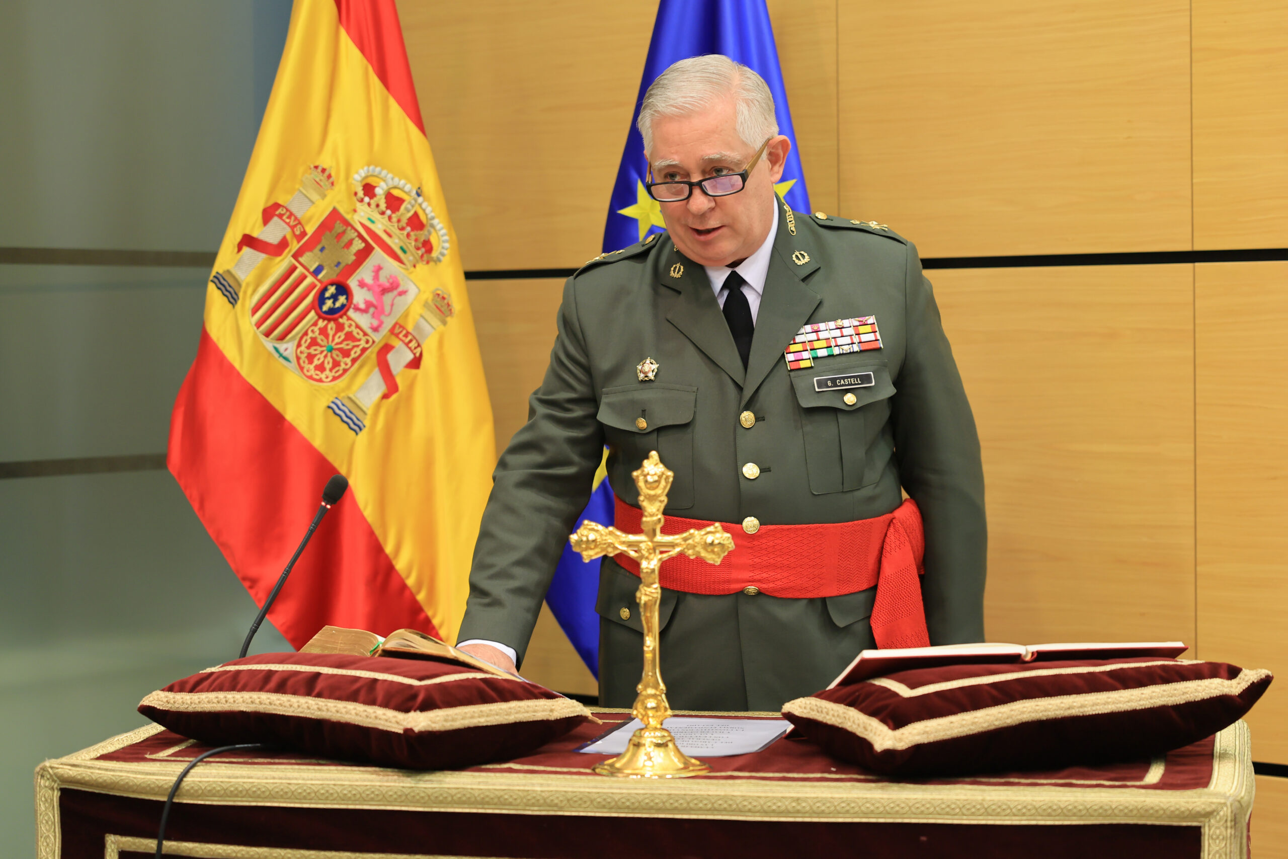 El general consejero togado José Luis García Castell toma posesión como