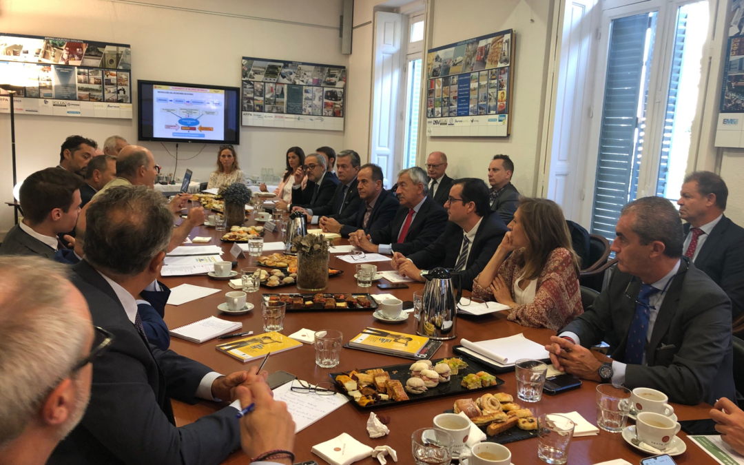Desayuno con GB. D. José Luis Murga Martínez