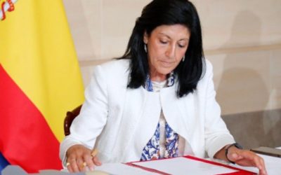 La secretaria de Estado de Defensa, Esperanza Casteleiro,  firma en París el Acuerdo de Implementación Nº 3 del Proyecto NGWS/FCAS