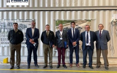 El Director Técnico de Aesmide y el Director de Adquisiciones del MALE visitan las instalaciones de la empresa asociada COHEMO