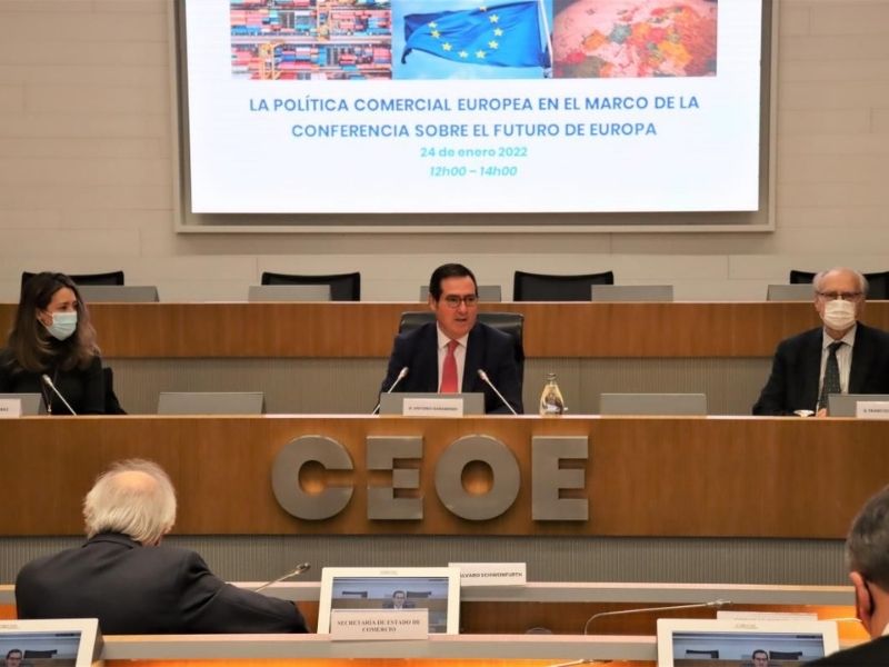 El presidente de CEOE defiende la política comercial europea como herramienta clave para la internacionalización de las empresas