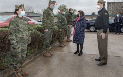 Robles reconoce el trabajo del Parque y Centro de Intendencia en el envío de material a Ucrania