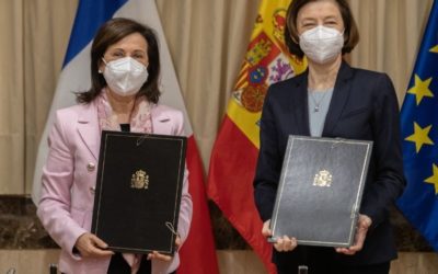 Las ministras de Defensa de España y Francia apuestan por un claro liderazgo en materia de seguridad y defensa