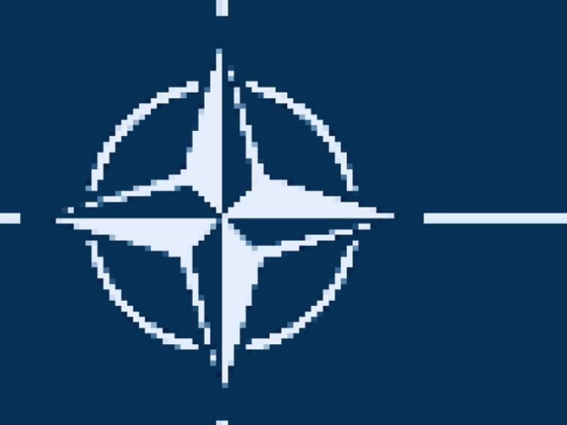GASS e infodefensa reúnen a expertos en geoestrategia y OTAN para analizar el sector
