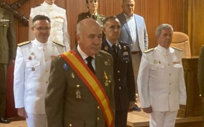 El Director Técnico de Aesmide GB Luis López González ha sido condecorado con la Gran Cruz del Mérito Militar, naval y aeronáutico y con la medalla conmemorativa de la Operación Balmis