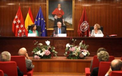 Margarita Robles inaugura el doble grado en Derecho y Estudios Jurídico-Militares en la Facultad de Derecho