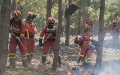 La UME ya combate el fuego en Chile