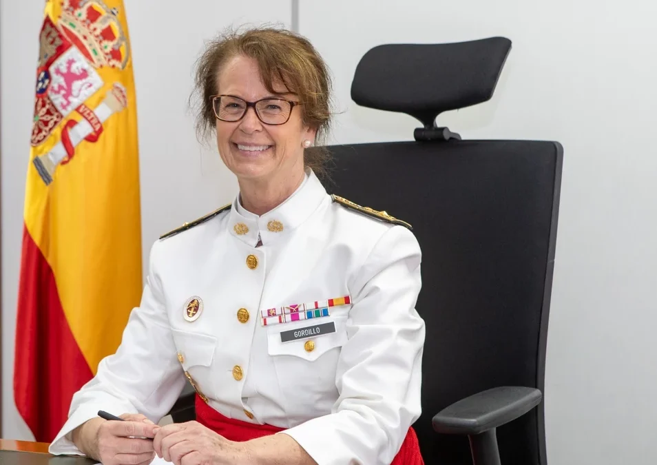 María Teresa Gordillo, tercera mujer general de las Fuerzas Armadas