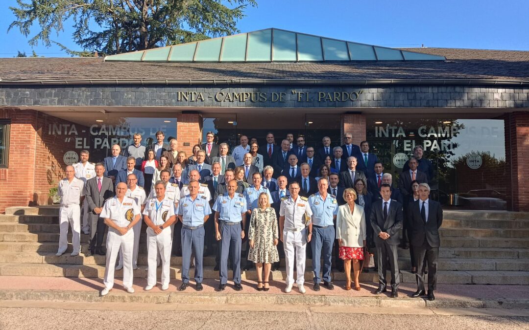 La secretaria de Estado de Defensa se reúne con las empresas vinculadas al sector naval.