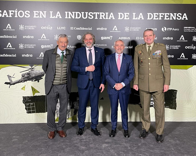 El presidente de AESMIDE asiste al Foro Desafíos en la Industria de la Defensa de «El Confidencial» en Córdoba
