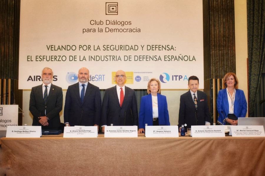 AESMIDE asiste al Desayuno Informativo sobre el Futuro de la Industria de Defensa Española