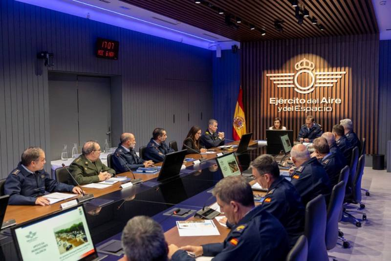 La Armada y el Ejército del Aire intensifican sus operaciones en Valencia tras la DANA, con apoyo psicológico para afectados e intervinientes