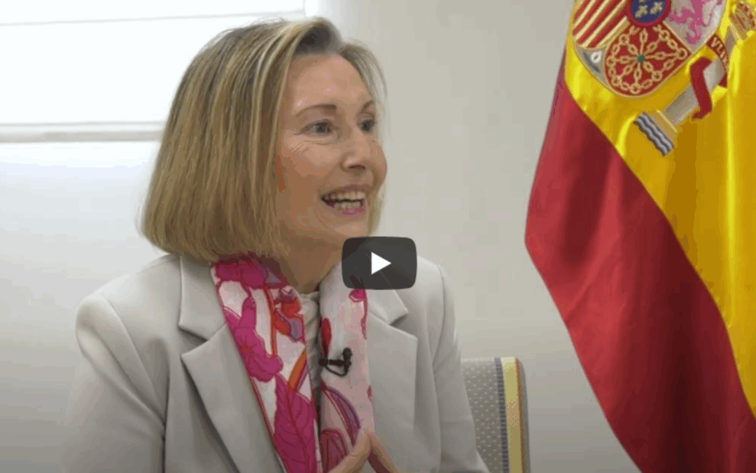 Entrevista con la SEDEF, Mª Amparo Valcarce, sobre el proyecto Mujer, Ingeniería y Defensa