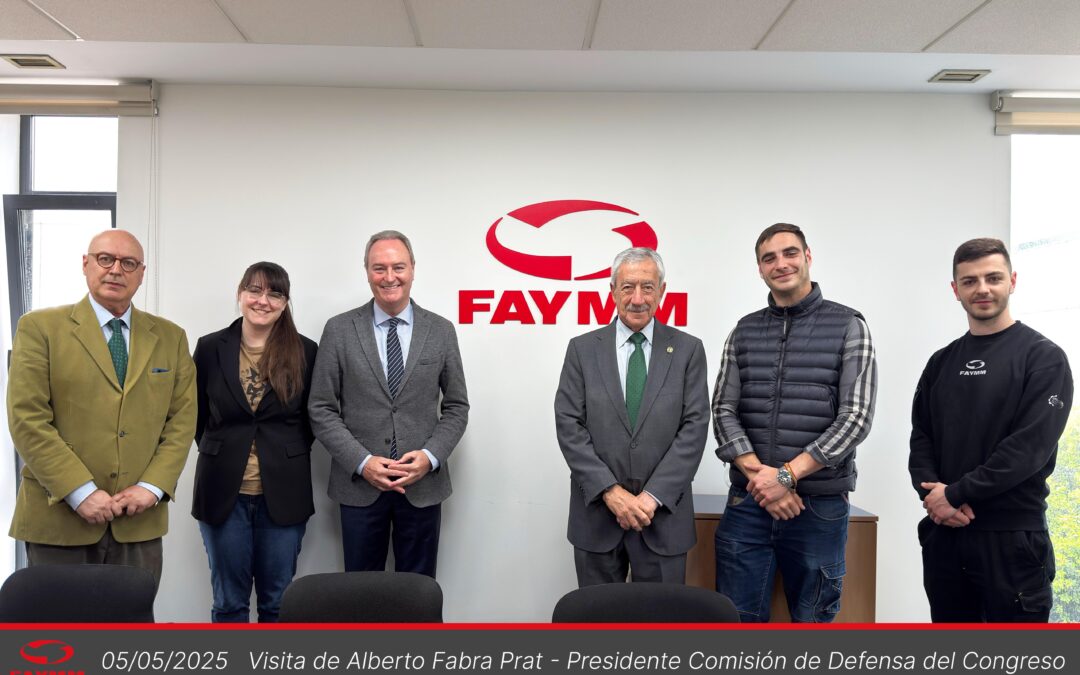 El Presidente de la Comisión de Defensa del Congreso visita FAYMM