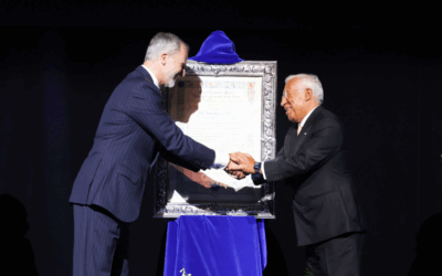 Felipe VI preside en el Teatro Real la entrega del Premio Fórum Europa 2025 a António Costa