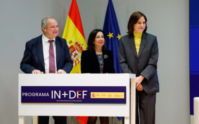 Robles da un toque de atención a las grandes empresas de defensa: “No puede haber campeones nacionales si no tiran de las pymes”