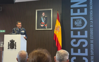 AESMIDE asiste a la presentación oficial de la Estrategia de Tecnología e Innovación para la Defensa 2026 en el CESEDEN