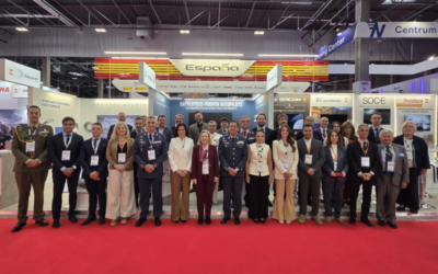 La industria española de defensa despliega su oferta tecnológica en la feria polaca MSPO
